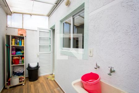 Casa à venda com 139m², 3 quartos e 3 vagasÁrea de serviço