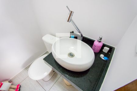 Lavabo de casa à venda com 3 quartos, 139m² em Condomínio Maracanã, Santo André