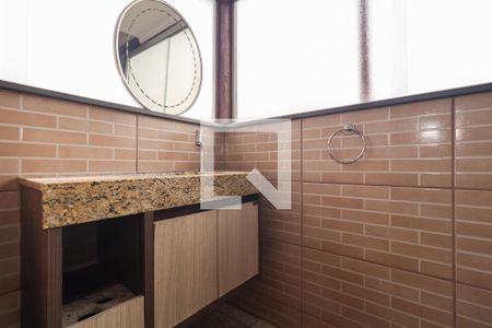 Banheiro da Suíte de casa para alugar com 1 quarto, 70m² em Jardim São Roque, São Paulo