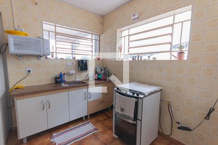 Casa à venda com 266m², 3 quartos e 3 vagascozinha
