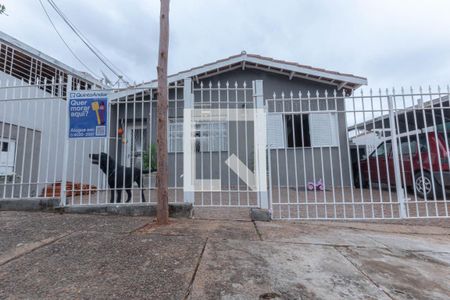 Casa à venda com 266m², 3 quartos e 3 vagasFachada