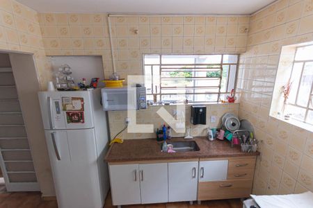 Casa à venda com 266m², 3 quartos e 3 vagascozinha