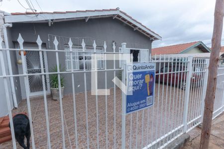 Casa à venda com 266m², 3 quartos e 3 vagasFachada