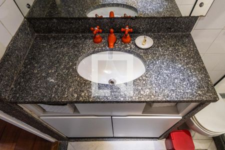 Apartamento para alugar com 120m², 4 quartos e 2 vagasBanheiro