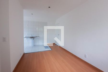 Sala de apartamento para alugar com 2 quartos, 43m² em Jardim São Savério, São Paulo