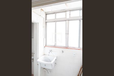 Apartamento para alugar com 80m², 2 quartos e 1 vagaÁrea de Serviço