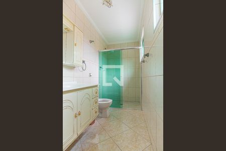 Casa à venda com 160m², 2 quartos e 2 vagasBanheiro