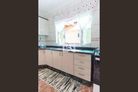 Casa à venda com 160m², 2 quartos e 2 vagasCozinha