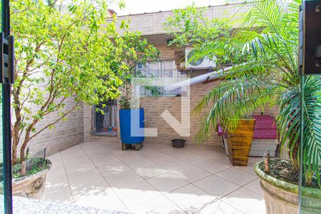 Casa à venda com 160m², 2 quartos e 2 vagasVista