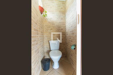 Casa à venda com 160m², 2 quartos e 2 vagasBanheiro  3