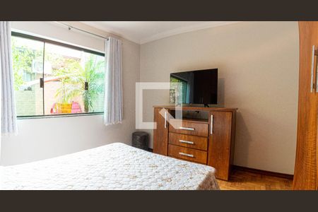 Casa à venda com 160m², 2 quartos e 2 vagasQuarto 