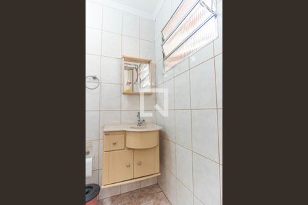 Casa à venda com 160m², 2 quartos e 2 vagasBanheiro 4