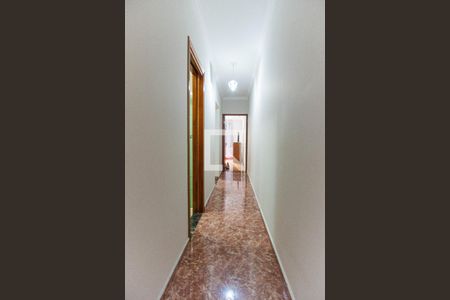 Casa à venda com 160m², 2 quartos e 2 vagasCorredor