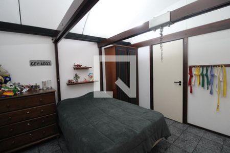 Casa à venda com 750m², 4 quartos e 3 vagasQuarto 1