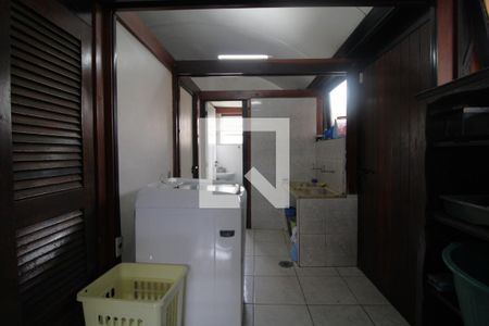 Casa à venda com 750m², 4 quartos e 3 vagasLavanderia