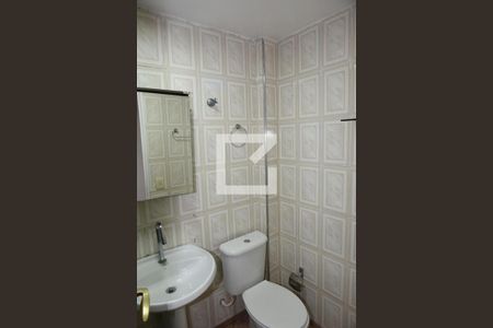 Banheiro de apartamento para alugar com 3 quartos, 65m² em Vila Constança, São Paulo