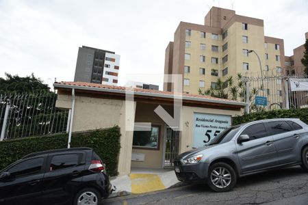 Apartamento para alugar com 65m², 3 quartos e 1 vagaFachada e portaria