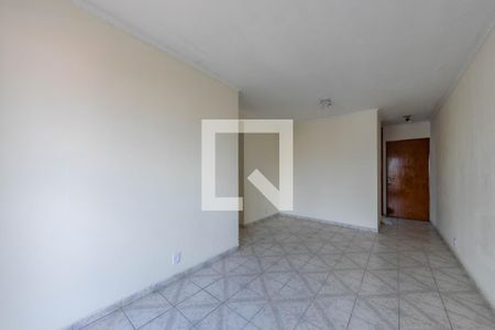 Sala de apartamento para alugar com 3 quartos, 67m² em Vila Graciosa, São Paulo