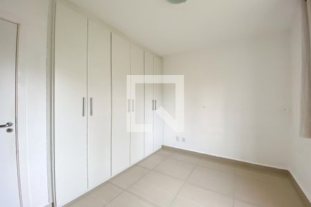 Quarto 1 de apartamento para alugar com 2 quartos, 39m² em São Pedro, Osasco