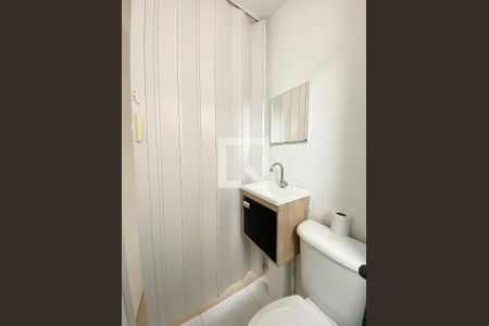 Apartamento para alugar com 39m², 2 quartos e 1 vaga Apartamento para alugar com 39m², 2 quartos e 1 vagaBanheiro