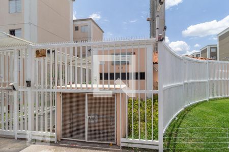 Apartamento para alugar com 39m², 2 quartos e 1 vaga Apartamento para alugar com 39m², 2 quartos e 1 vagaFachada
