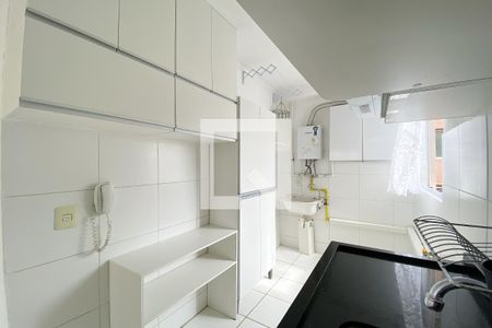 Apartamento para alugar com 39m², 2 quartos e 1 vaga Apartamento para alugar com 39m², 2 quartos e 1 vagaCozinha e Área de Serviço