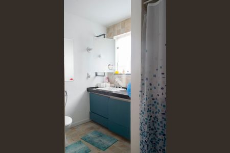 Casa à venda com 310m², 3 quartos e 2 vagas Casa à venda com 310m², 3 quartos e 2 vagasBanheiro 2