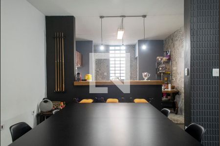 Casa à venda com 310m², 3 quartos e 2 vagas Casa à venda com 310m², 3 quartos e 2 vagasSala 2