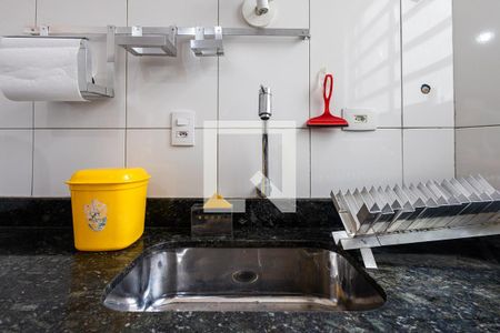 Apartamento para alugar com 100m², 2 quartos e sem vagaCozinha