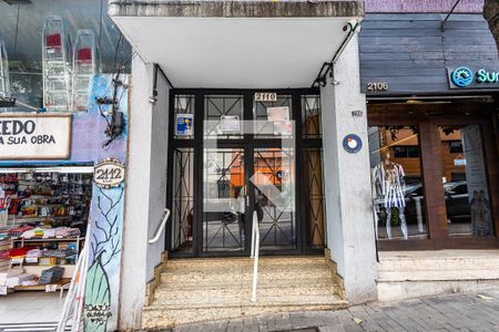 Apartamento para alugar com 100m², 2 quartos e sem vagaFachada