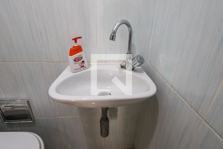 Apartamento para alugar com 100m², 2 quartos e sem vagaLavabo