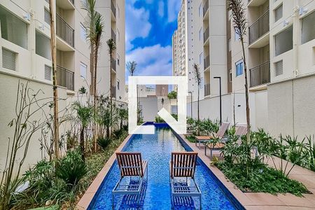 Apartamento à venda com 50m², 2 quartos e 1 vaga Apartamento à venda com 50m², 2 quartos e 1 vagaÁrea comum - Piscina