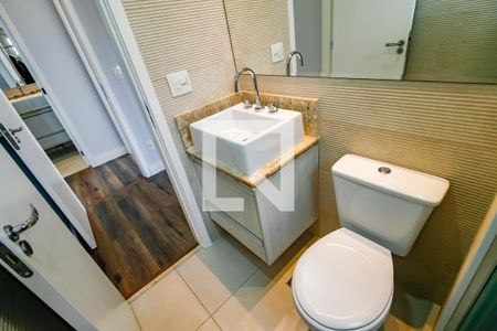 Apartamento à venda com 73m², 2 quartos e 2 vagasBanheiro da Suíte