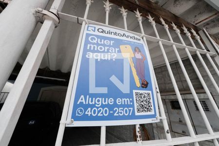 Casa para alugar com 90m², 2 quartos e sem vaga Casa para alugar com 90m², 2 quartos e sem vagaFachada