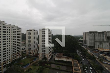 Vista janela da sala de apartamento para alugar com 2 quartos, 42m² em Usina Piratininga, São Paulo