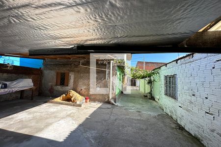Casa à venda com 200m², 3 quartos e 2 vagasGaragem