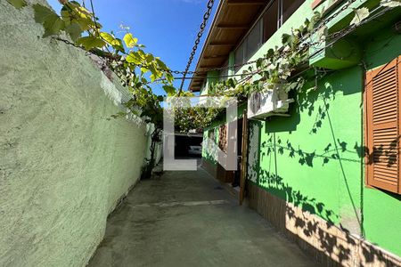 Casa à venda com 200m², 3 quartos e 2 vagasPátio