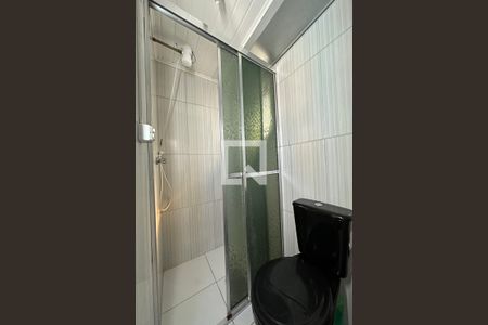 Casa à venda com 200m², 3 quartos e 2 vagasBanheiro