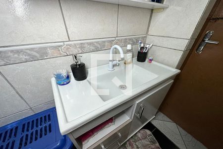 Casa à venda com 200m², 3 quartos e 2 vagasBanheiro 2