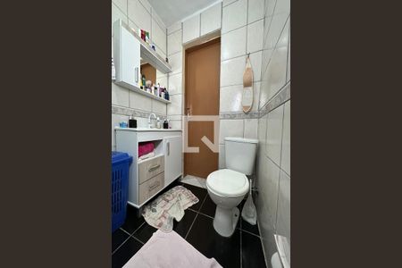 Casa à venda com 200m², 3 quartos e 2 vagasBanheiro 2