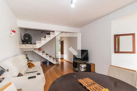 Sala de casa à venda com 2 quartos, 300m² em Passo das Pedras, Porto Alegre