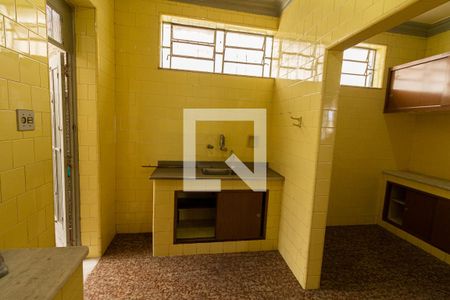 Casa à venda com 194m², 5 quartos e 2 vagas Casa à venda com 194m², 5 quartos e 2 vagasCozinha