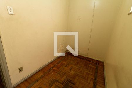 Casa à venda com 194m², 5 quartos e 2 vagas Casa à venda com 194m², 5 quartos e 2 vagasQuarto