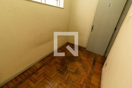 Casa à venda com 194m², 5 quartos e 2 vagas Casa à venda com 194m², 5 quartos e 2 vagasQuarto