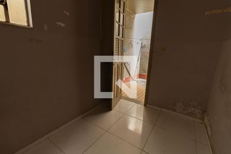 Casa à venda com 194m², 5 quartos e 2 vagas Casa à venda com 194m², 5 quartos e 2 vagasQuarto de serviço