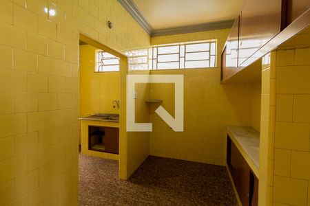 Casa à venda com 194m², 5 quartos e 2 vagas Casa à venda com 194m², 5 quartos e 2 vagasCozinha