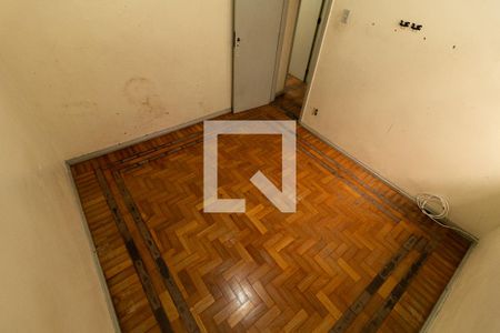 Casa à venda com 194m², 5 quartos e 2 vagas Casa à venda com 194m², 5 quartos e 2 vagasQuarto