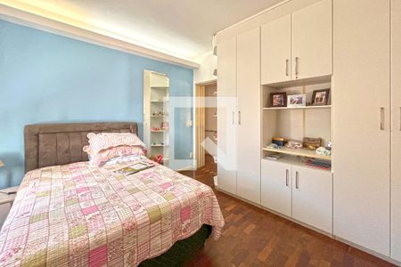 Apartamento à venda com 200m², 4 quartos e 1 vagaQuarto 2