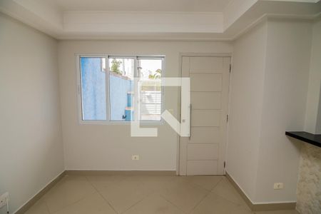 Sala de casa para alugar com 2 quartos, 69m² em Rio Pequeno, São Paulo