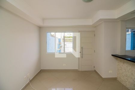 Sala de casa para alugar com 2 quartos, 69m² em Rio Pequeno, São Paulo